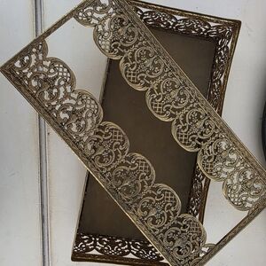 Vintage Regency Gold Tissue Box